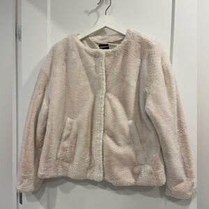 ZARA faux fur cream jacket - size M